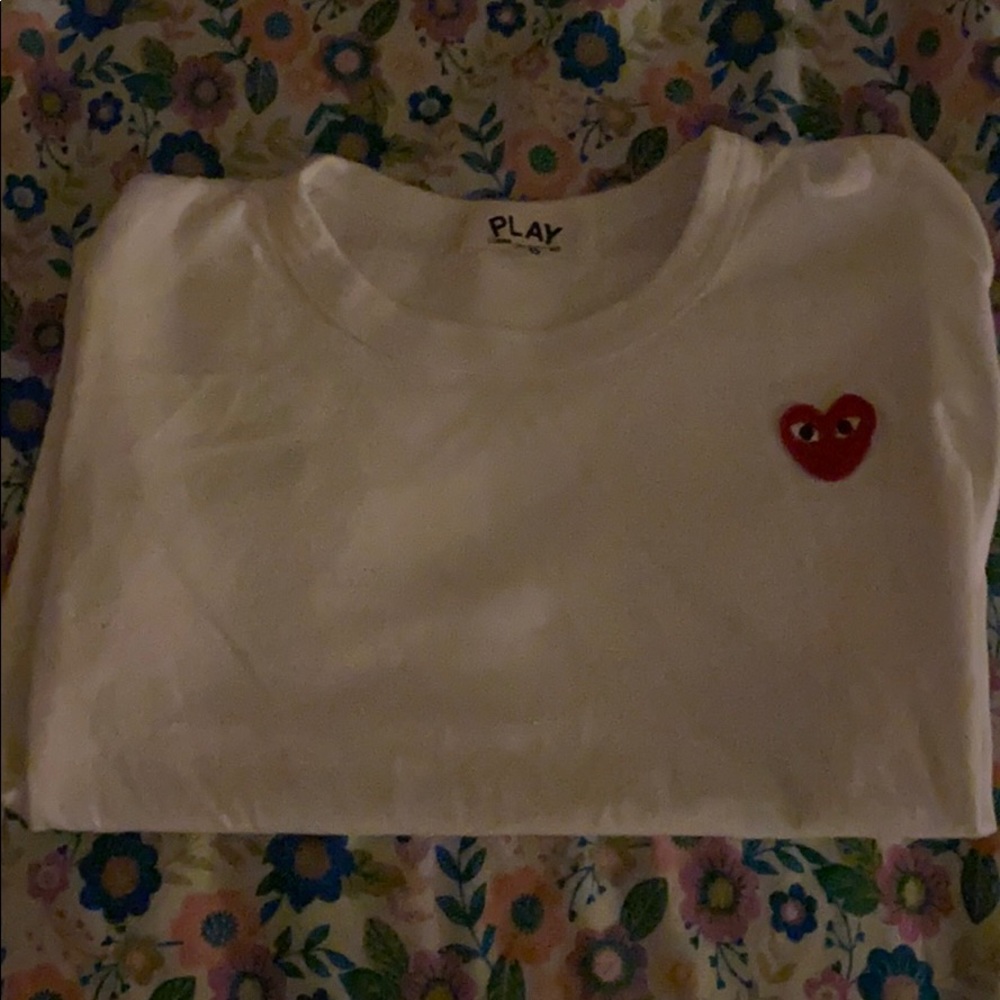 white play tshirt